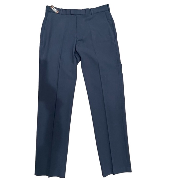 Van Heusen Pants - Picture 3 of 7